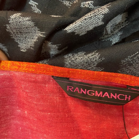 Rangmanch Poncho/ Shrugs. Size - L/XL - Picture 6 of 11